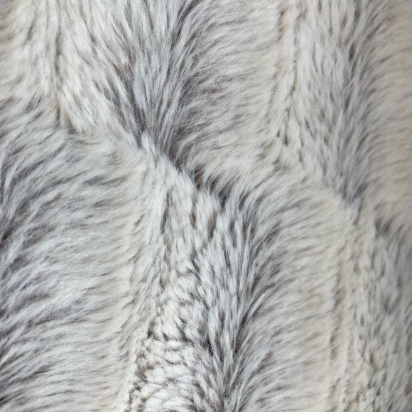 TWO Light gray faux fur geometric pillows. Like new. 15 inches - Picture 2 of 5